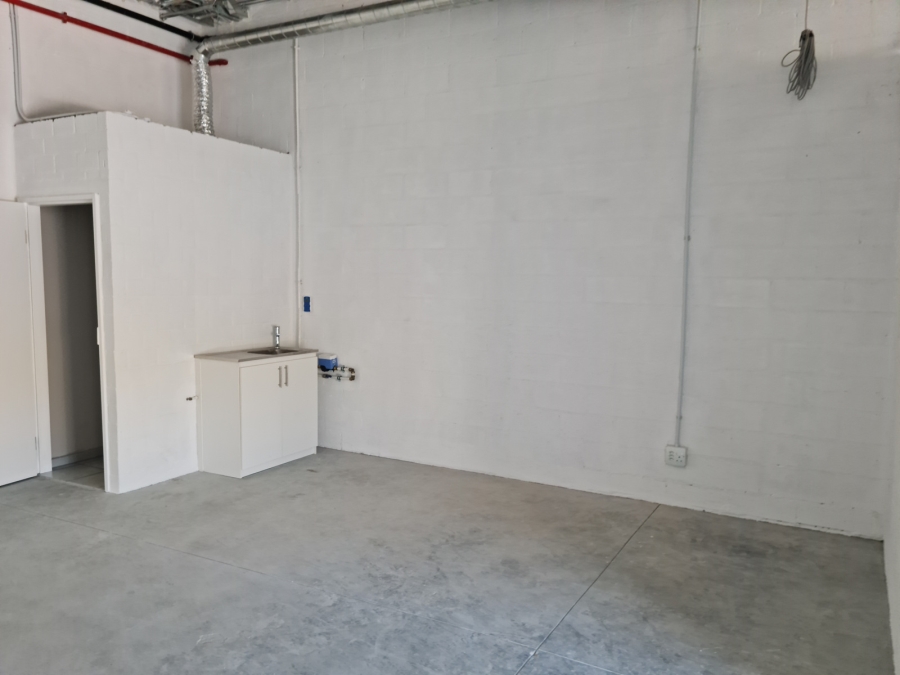 To Let Commercial Property for Rent in Asla Park Western Cape